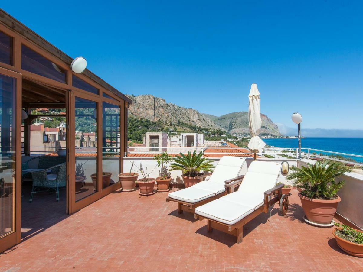 Casa Con Terrazza Sul Mare All'Addaura Palermo Exterior foto